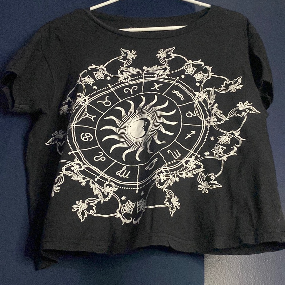 This is a zodiac shirt brand new size XL